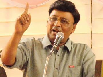 K Bhagyaraj blames women equally for Pollachi sexual abuse case